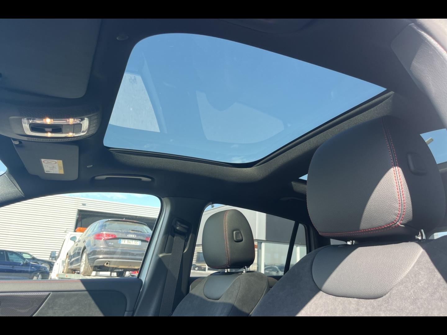 Image MERCEDES-BENZ GLA 180 136ch Edition 140 7G-DCT