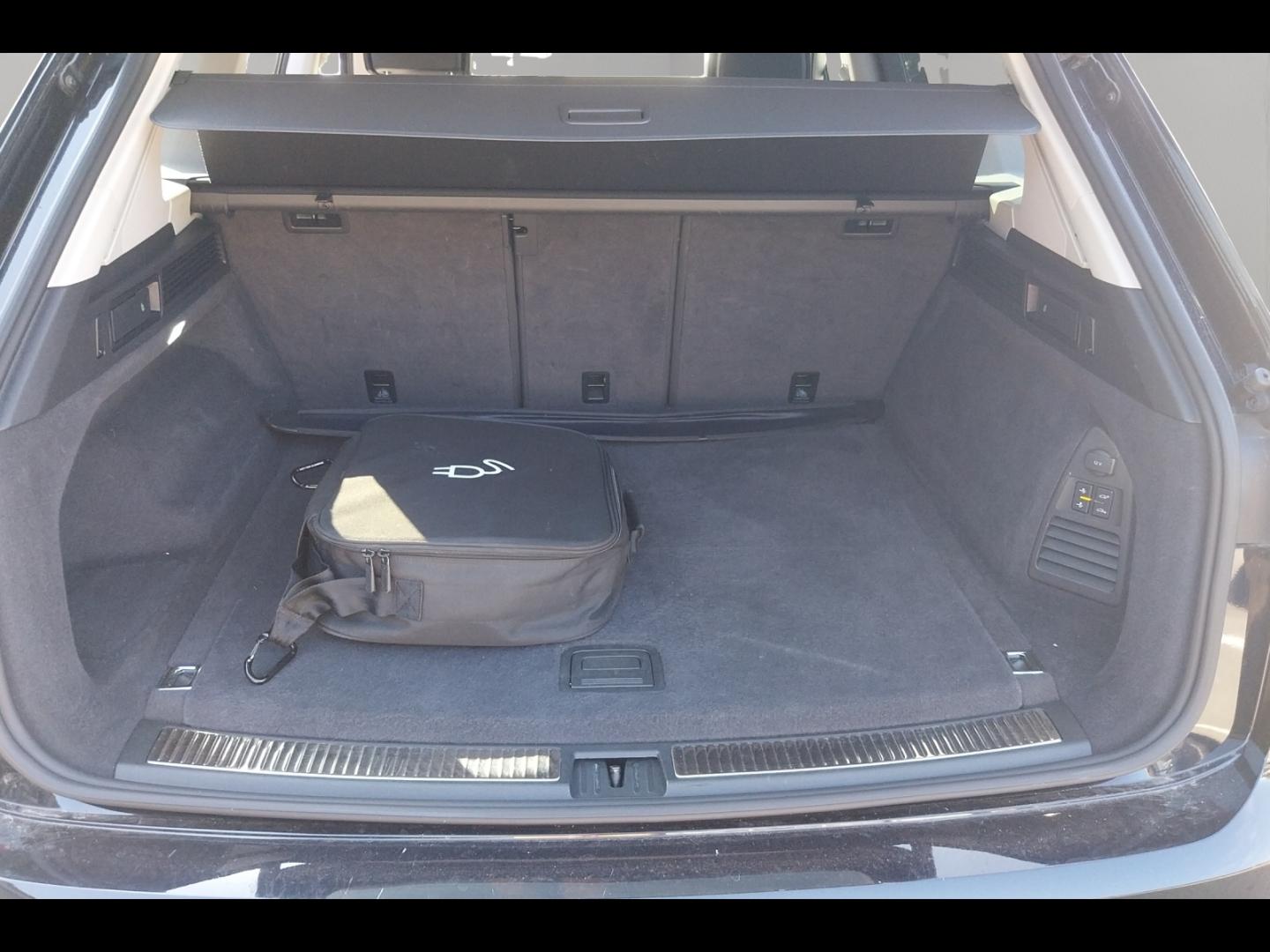Image VOLKSWAGEN Touareg 3.0 TSI eHybrid 381ch Atmosphère 4Motion BVA8