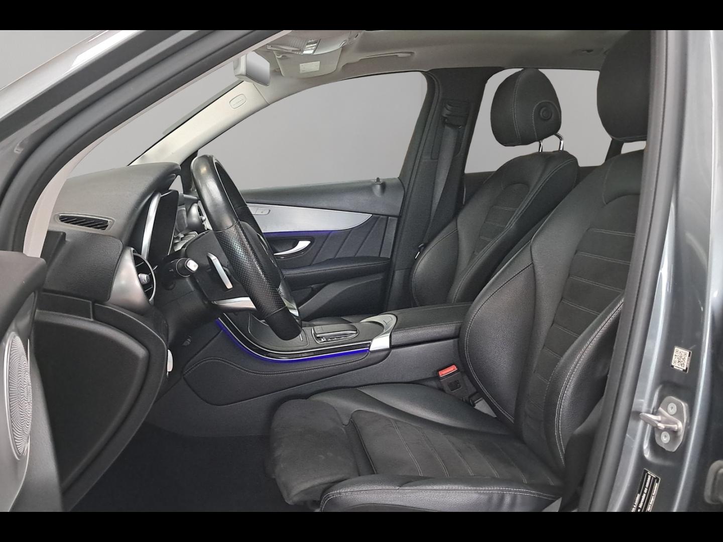 Image MERCEDES-BENZ GLC 300 e 211+122ch AMG Line 4Matic 9G-Tronic Euro6d-T-EVAP-ISC