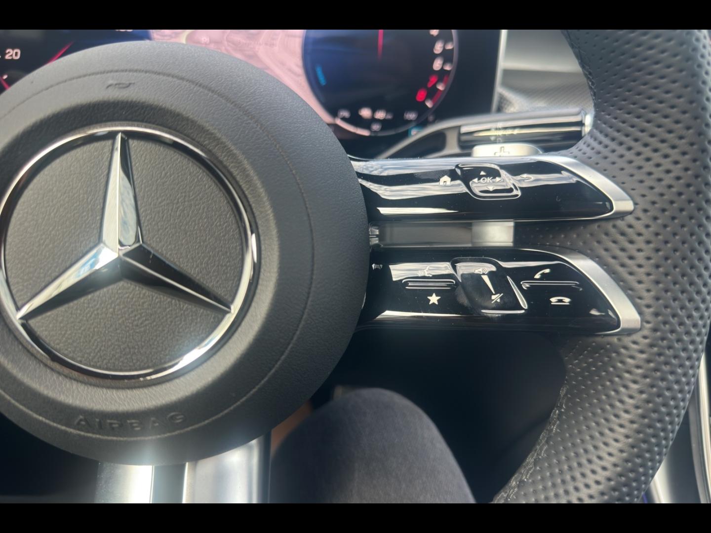 Image MERCEDES-BENZ GLC 300 e Hybrid 313ch AMG Line + 4Matic 9G-Tronic