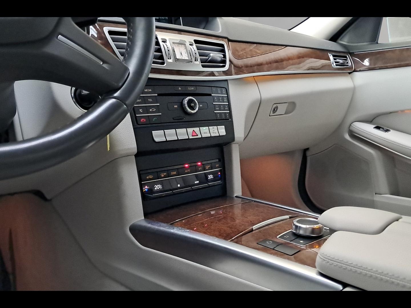 Image MERCEDES-BENZ Classe E 250 CDI Executive 7G-Tronic+