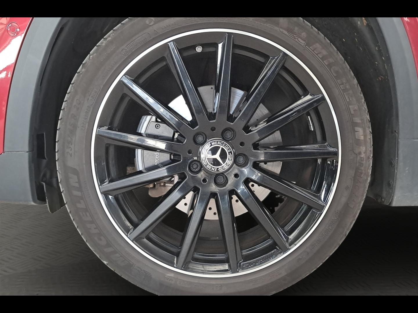 Image MERCEDES-BENZ GLA 250 e 160+102ch AMG Line 8G-DCT