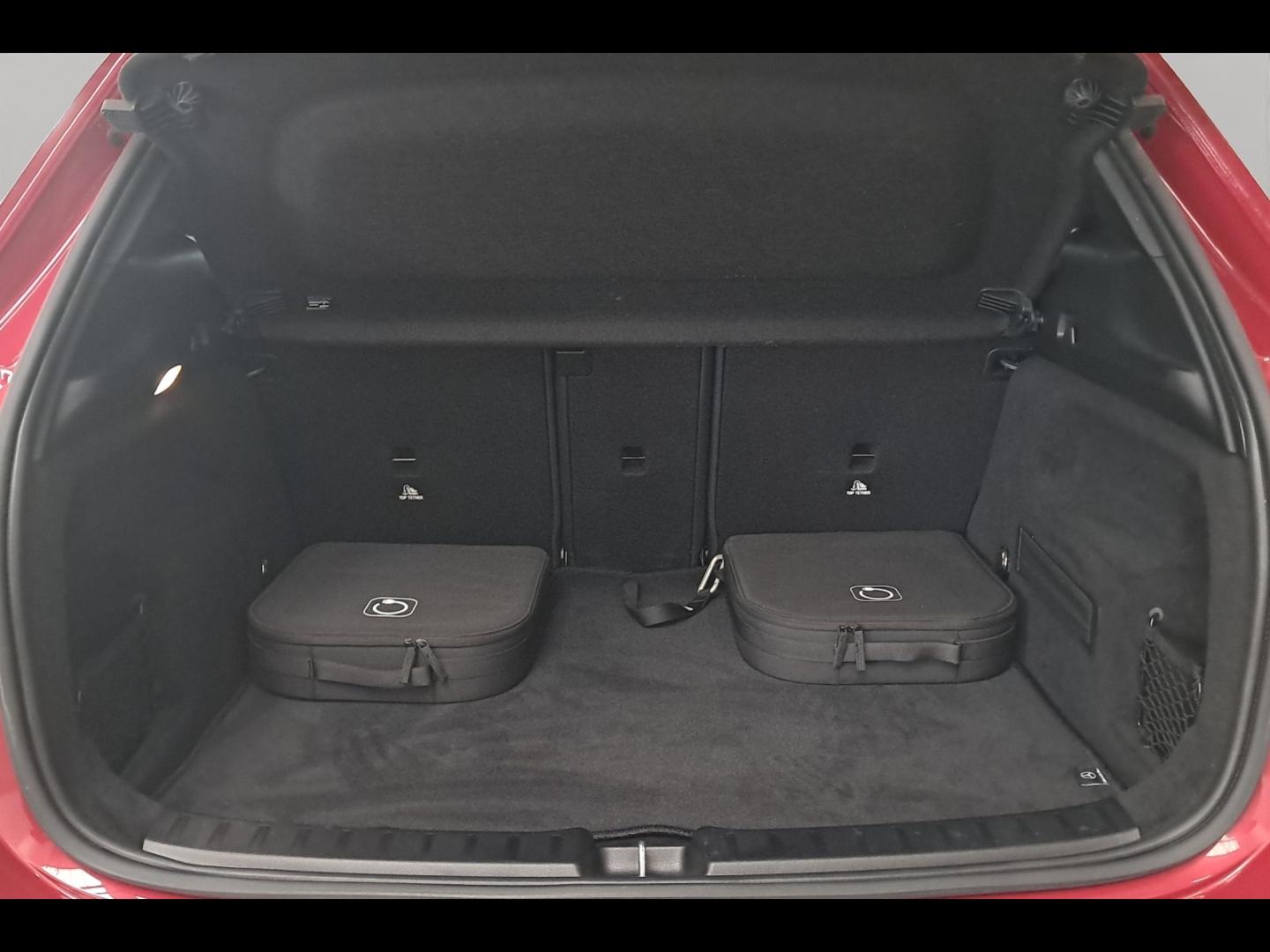Image MERCEDES-BENZ GLA 250 e 160+102ch AMG Line 8G-DCT