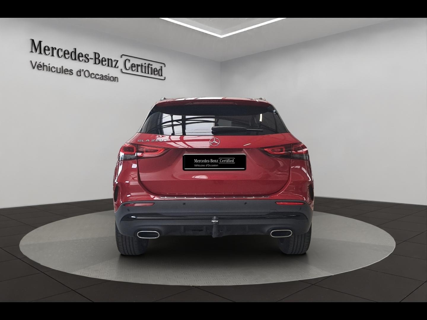 Image MERCEDES-BENZ GLA 250 e 160+102ch AMG Line 8G-DCT
