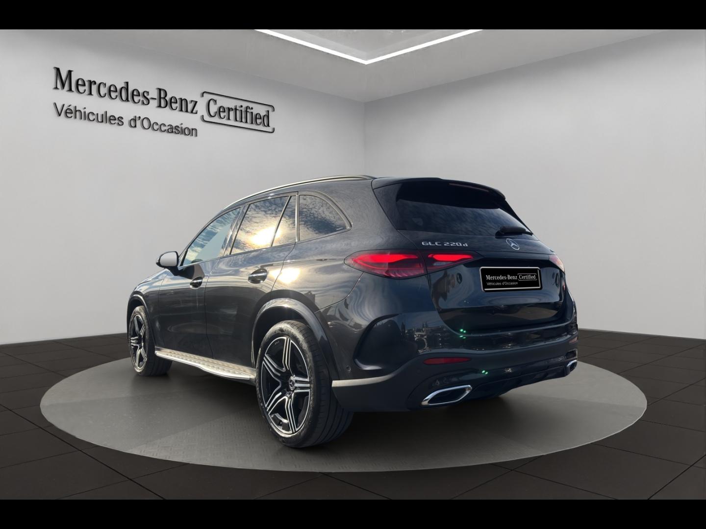 Image MERCEDES-BENZ GLC 220 d 197ch AMG Line 4Matic 9G-Tronic