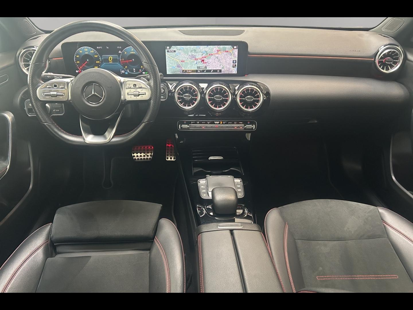 Image MERCEDES-BENZ Classe A 200 d 150ch AMG Line 8G-DCT