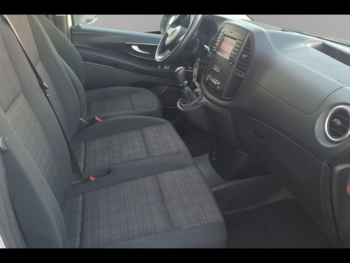 Image MERCEDES-BENZ Vito Fg 114 CDI Long Pro E6 Propulsion
