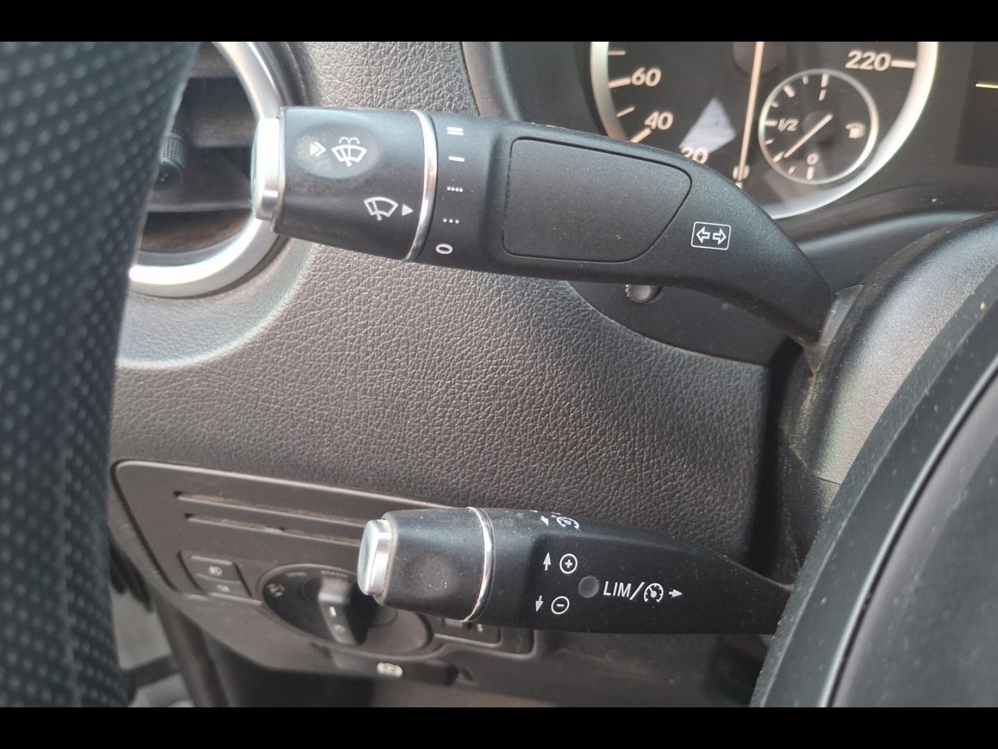 Image MERCEDES-BENZ Vito Fg 114 CDI Long Pro E6 Propulsion