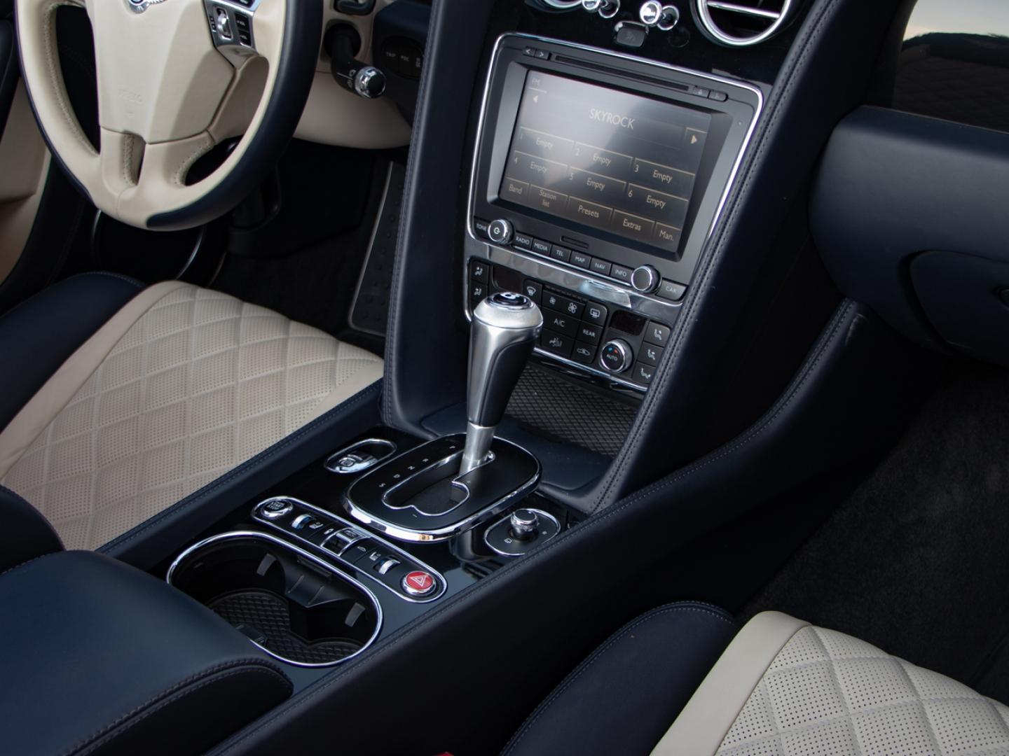Image BENTLEY CONTINENTAL GTC V8 4.0 507ch