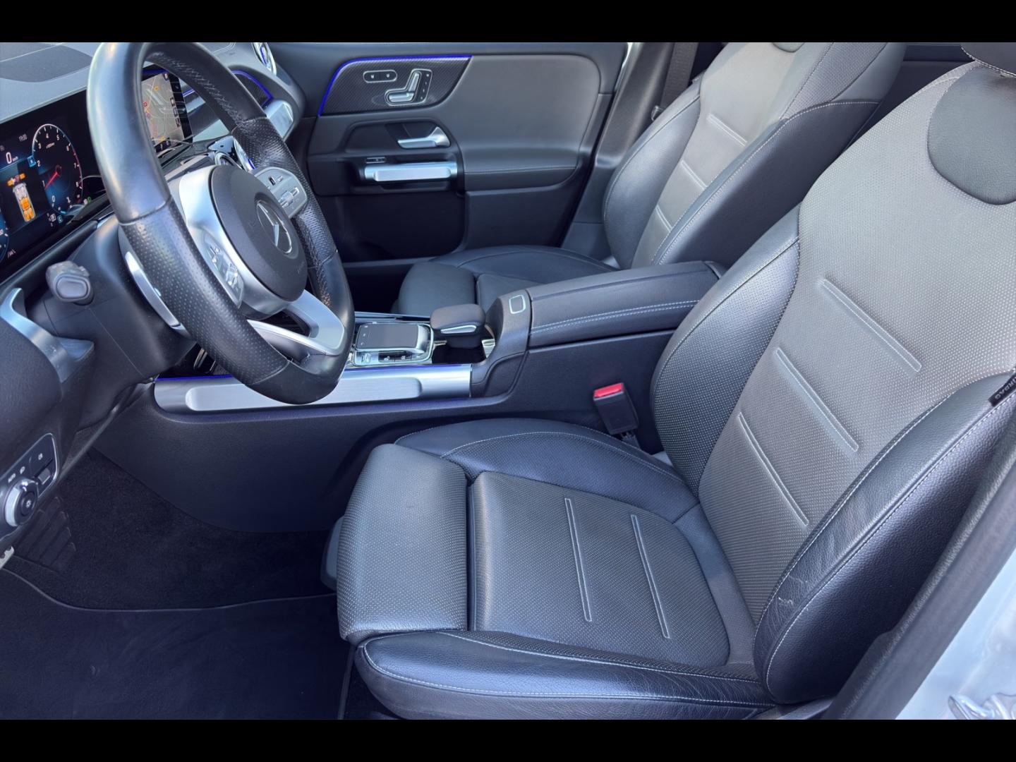 Image MERCEDES-BENZ GLB 200 163ch AMG Line 7G DCT