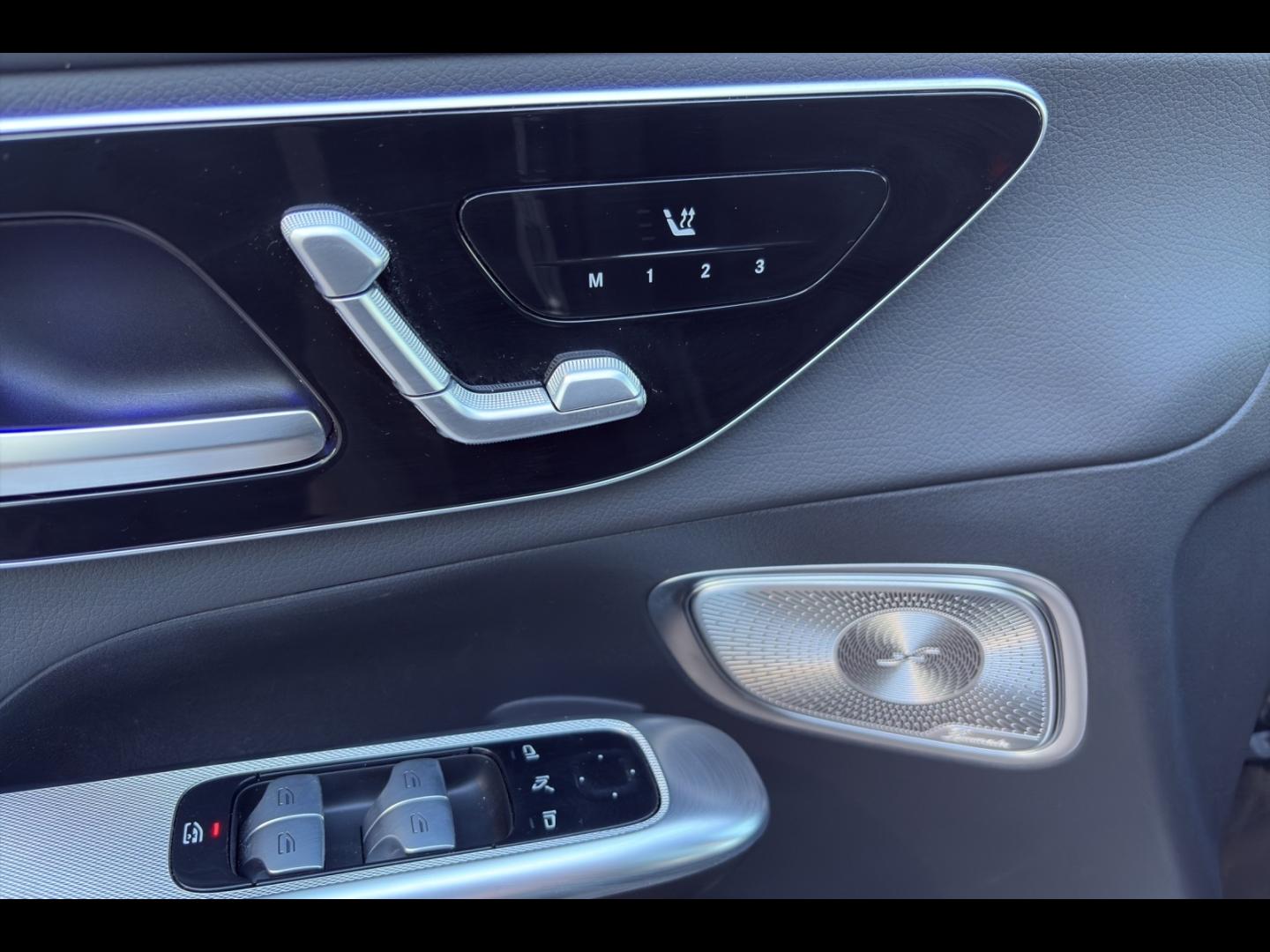 Image MERCEDES-BENZ GLC Coupé 300 d e Hybrid 197+136ch AMG Line 4Matic 9G-Tronic