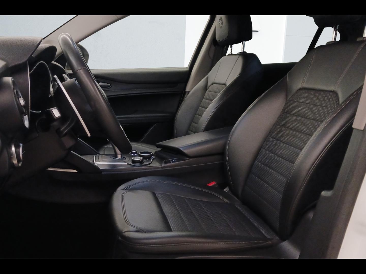 Image ALFA ROMEO Stelvio 2.2 Diesel 180ch Super AT8