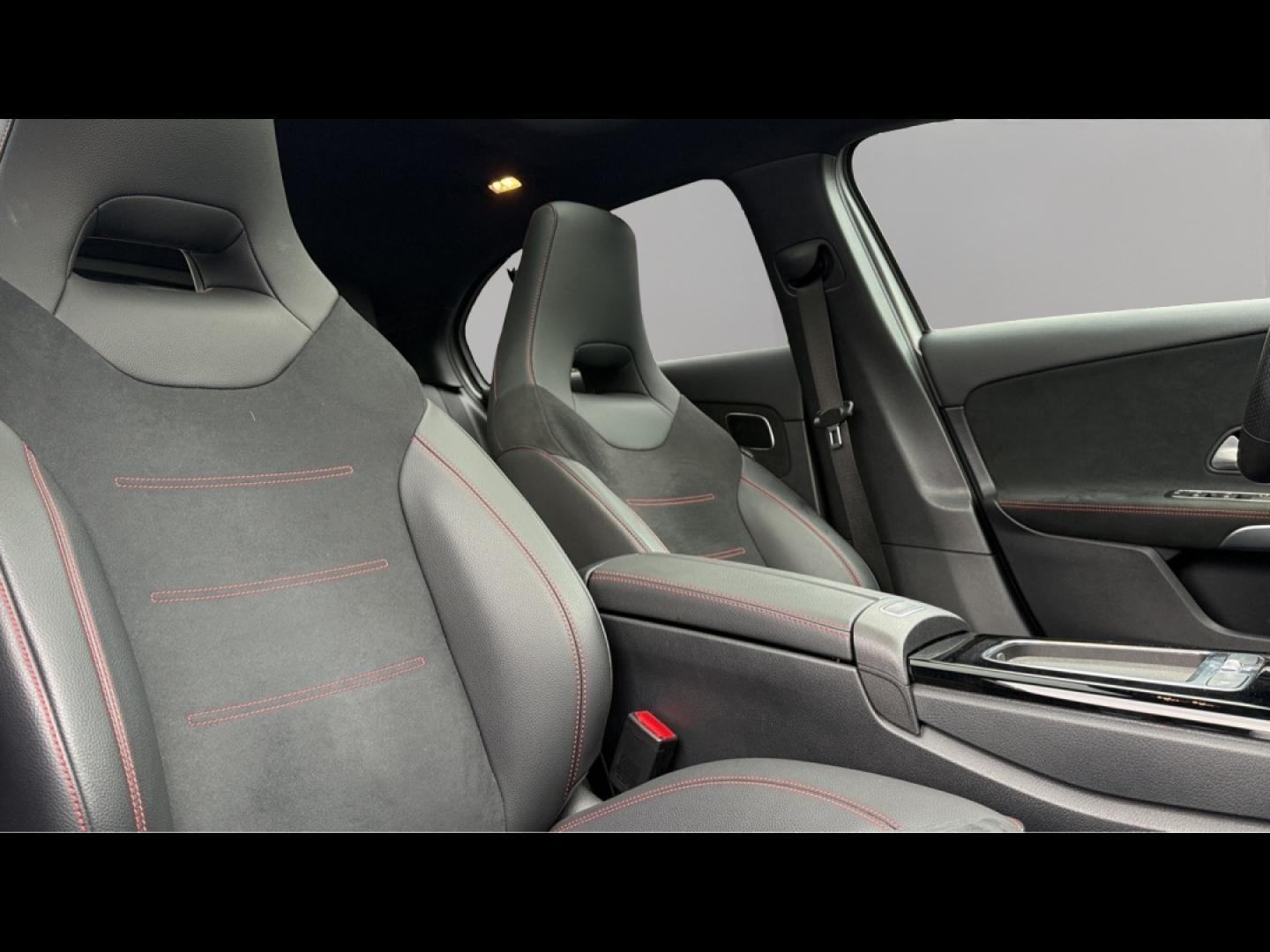 Image MERCEDES-BENZ Classe A 250 e 163+109ch AMG Line 8G-DCT