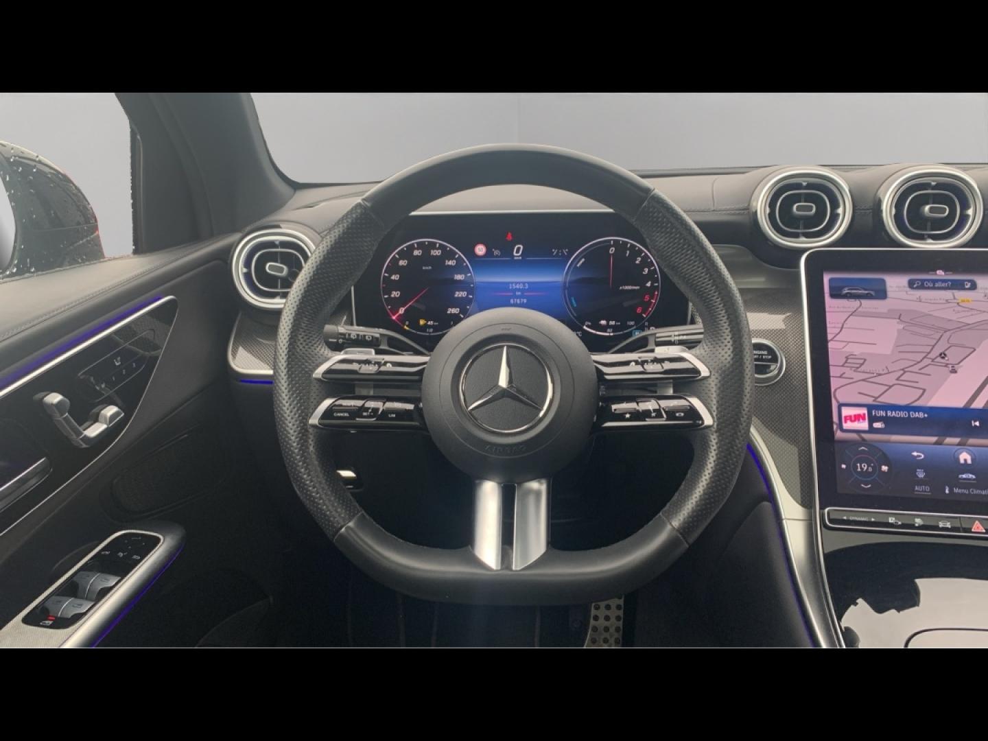 Image MERCEDES-BENZ GLC 300 de Hybrid 333ch AMG Line 4Matic 9G-Tronic