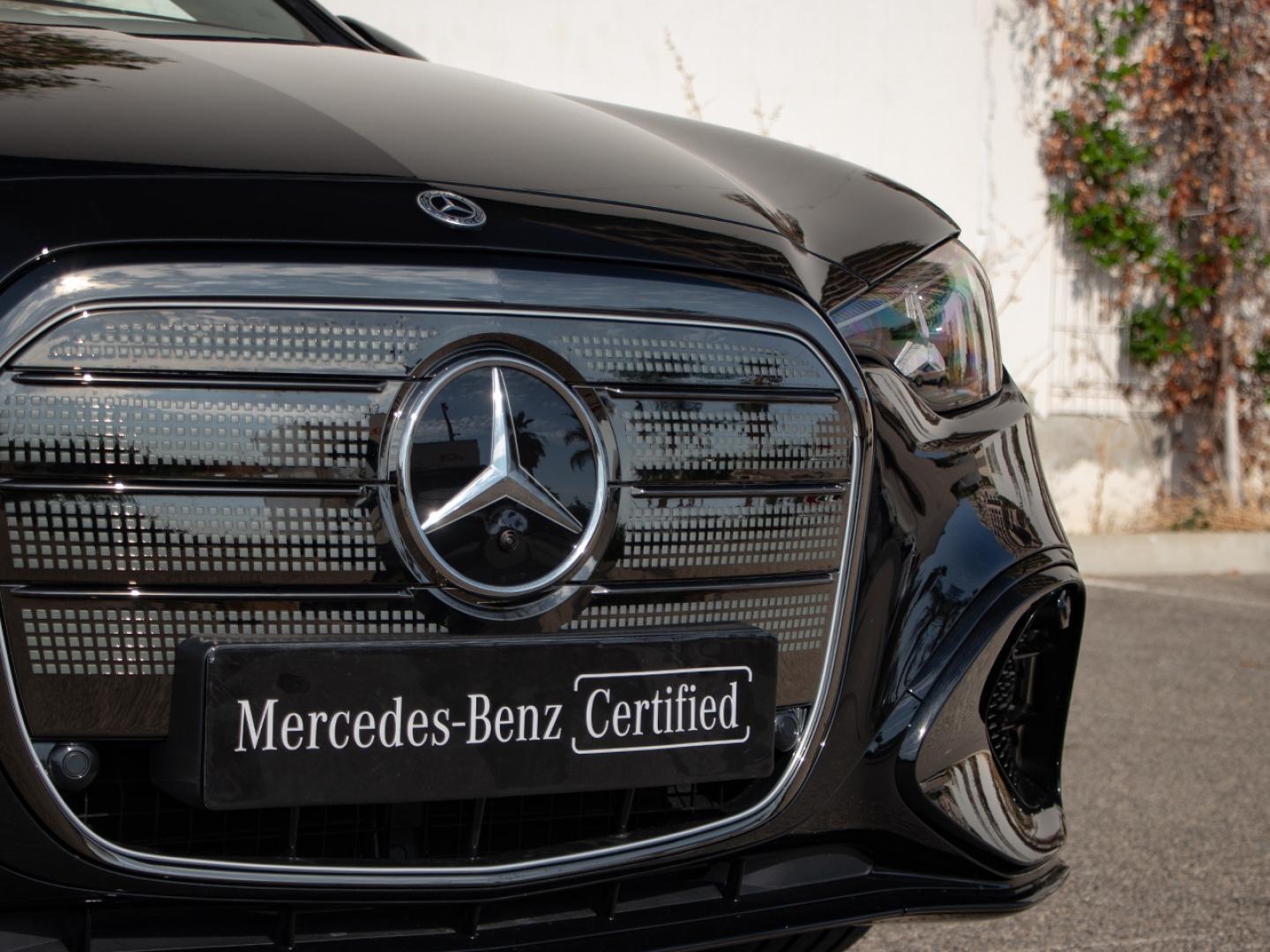 Image MERCEDES-BENZ Classe C 400 489ch 94,5kWh AMG Line 4Matic