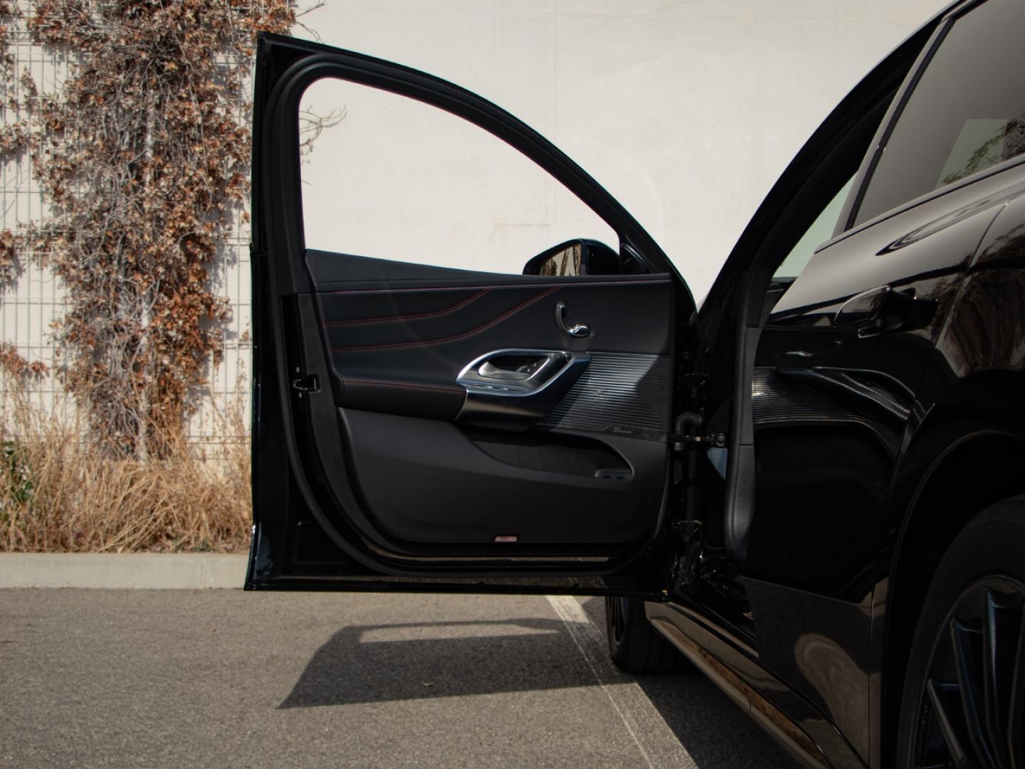 Image MERCEDES-BENZ Classe C 400 489ch 94,5kWh AMG Line 4Matic