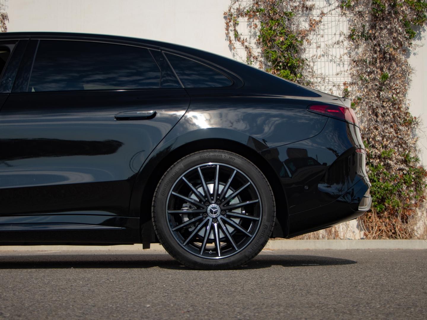 Image MERCEDES-BENZ Classe C 400 489ch 94,5kWh AMG Line 4Matic