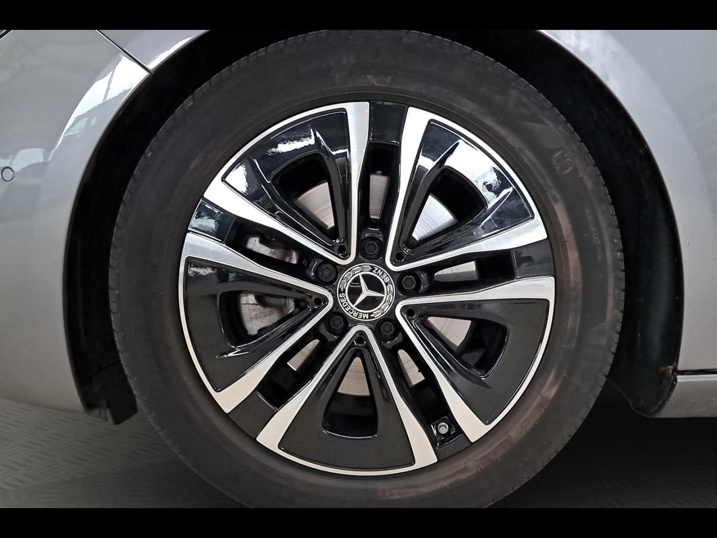 Image MERCEDES-BENZ Classe B 200d 150ch Progressive Line 8G-DCT