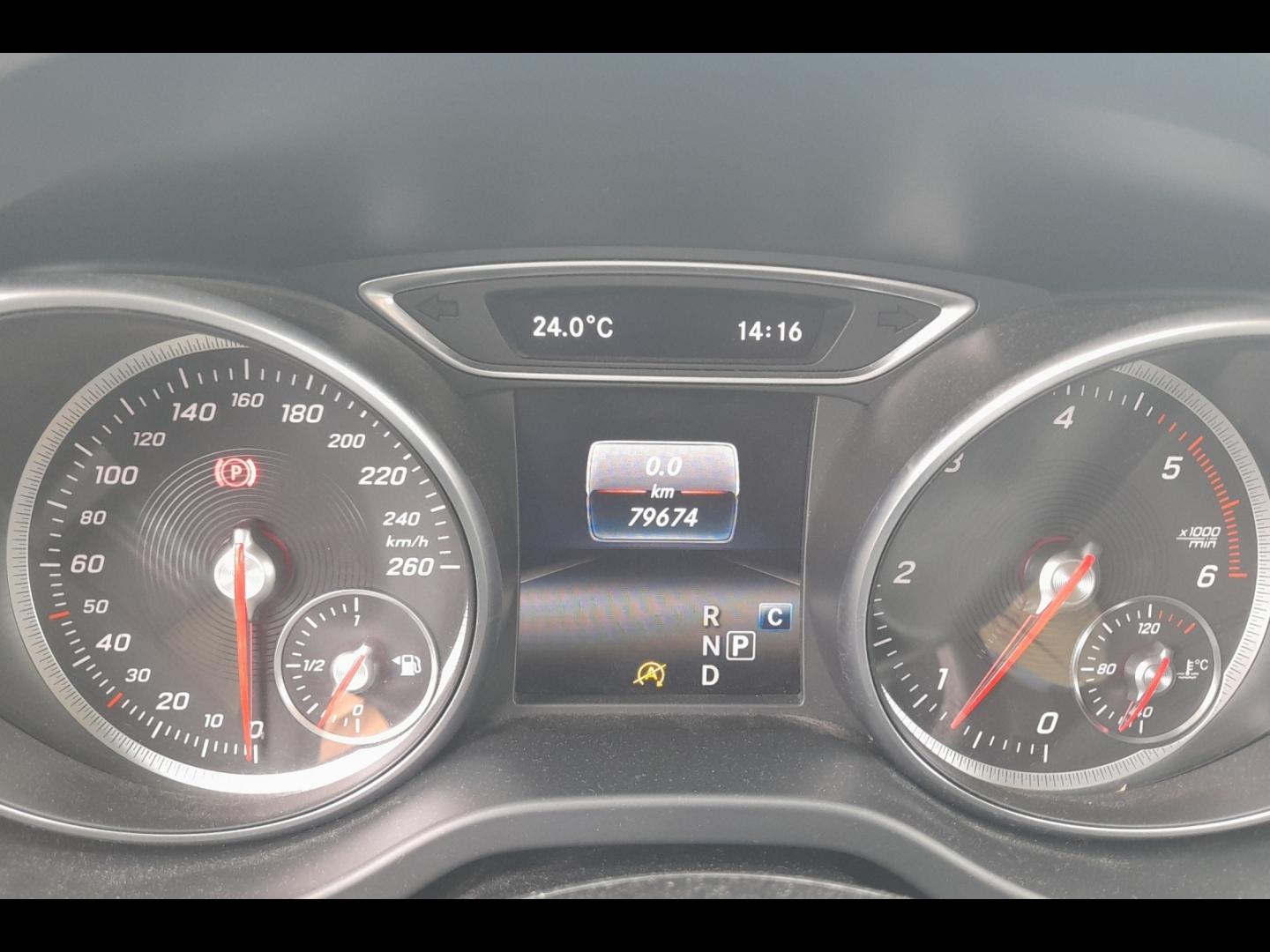 Image MERCEDES-BENZ CLA Shooting Brake 200 d Sensation 7G-DCT Euro6c