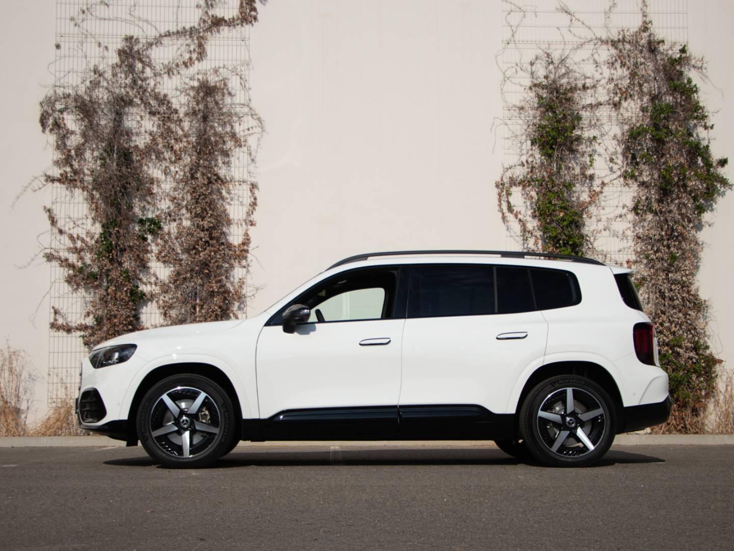 Image MERCEDES-BENZ GLB 250+ EQ 272ch AMG Line