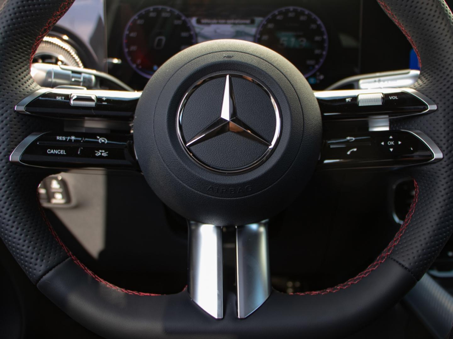 Image MERCEDES-BENZ GLB 250+ EQ 272ch AMG Line