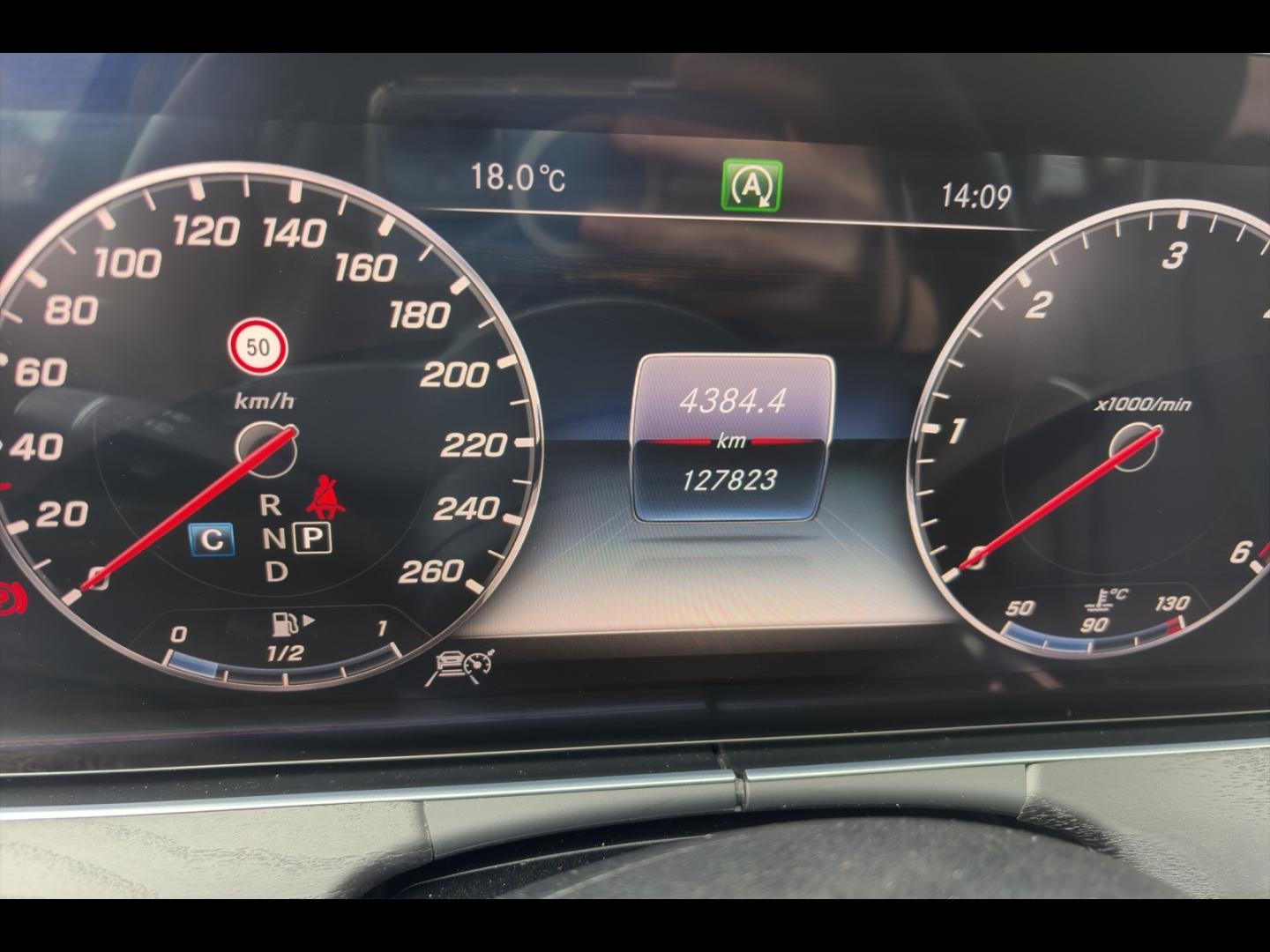 Image MERCEDES-BENZ Classe E All-Terrain 400 d 340ch 4Matic 9G-Tronic Euro6d-T-EVAP-ISC