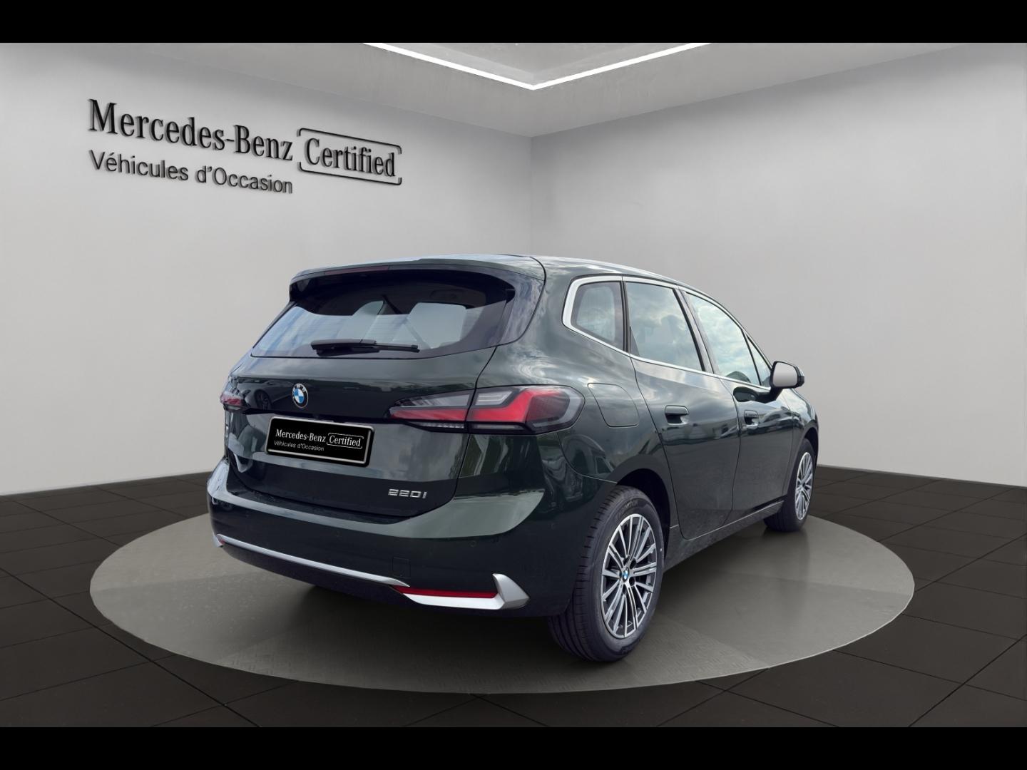 Image BMW Série 2 ActiveTourer 220i 170ch Luxury DKG7