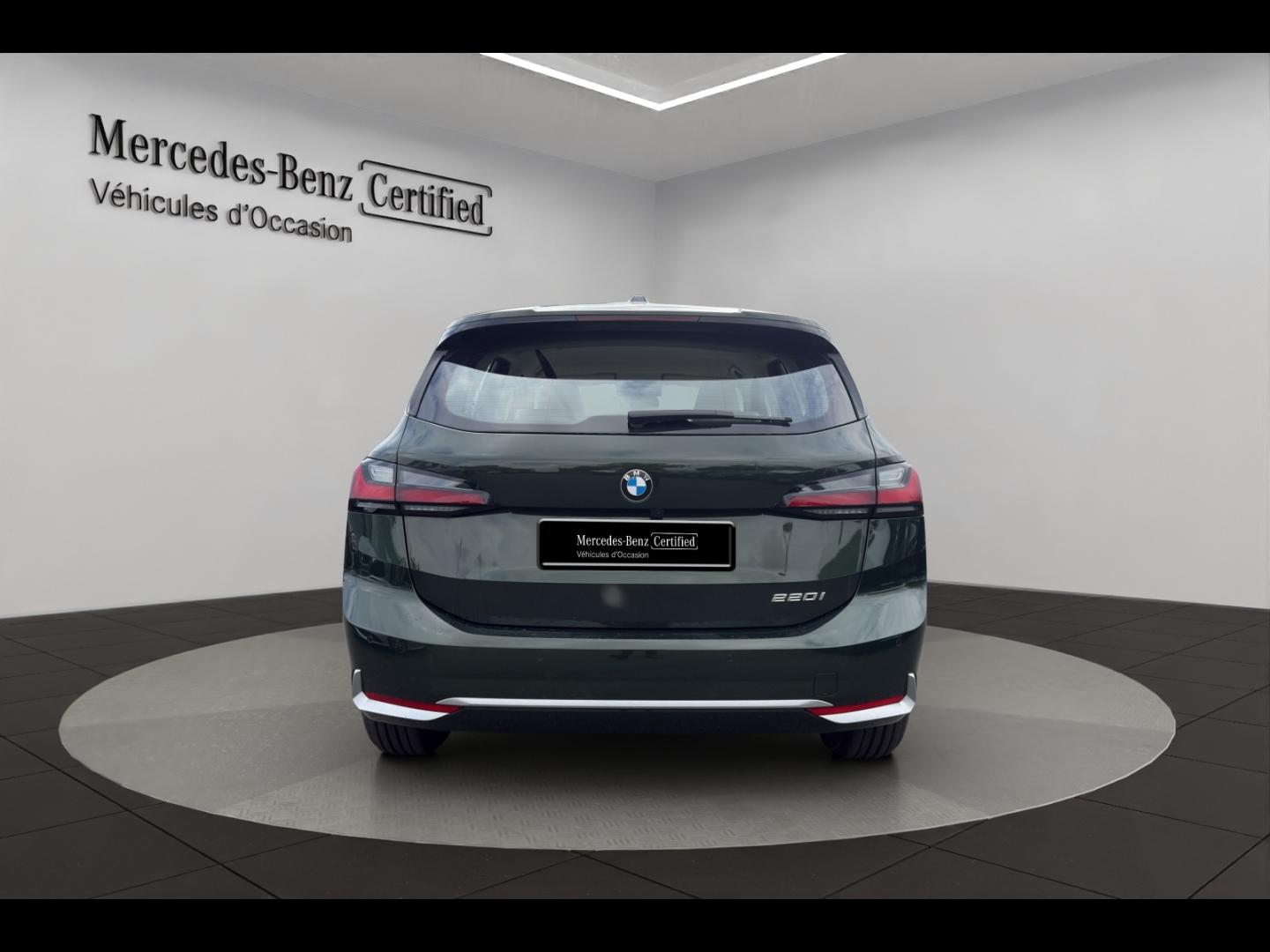 Image BMW Série 2 ActiveTourer 220i 170ch Luxury DKG7