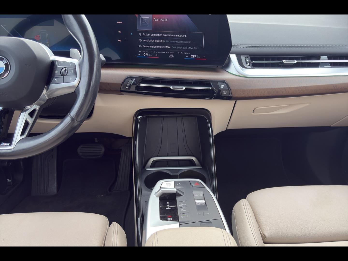 Image BMW Série 2 ActiveTourer 220i 170ch Luxury DKG7