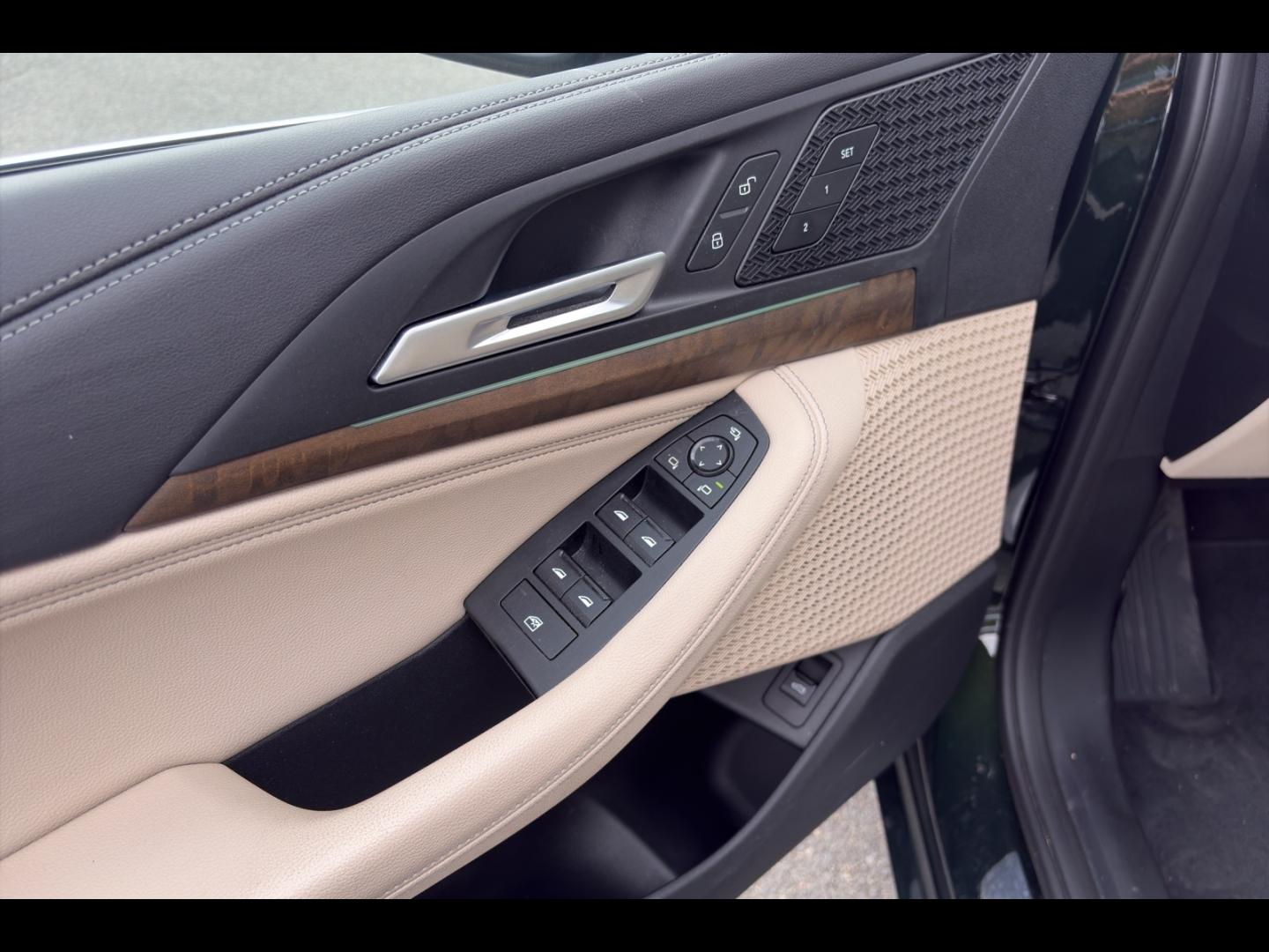 Image BMW Série 2 ActiveTourer 220i 170ch Luxury DKG7