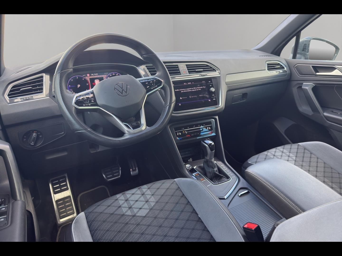 Image VOLKSWAGEN Tiguan 2.0 TDI 150ch R-Line DSG7