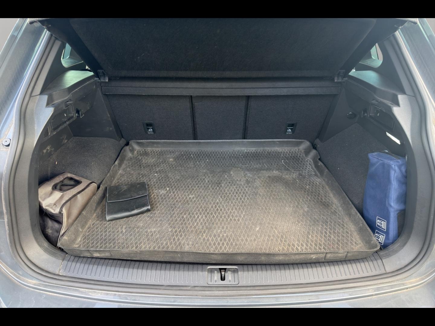 Image VOLKSWAGEN Tiguan 2.0 TDI 150ch R-Line DSG7