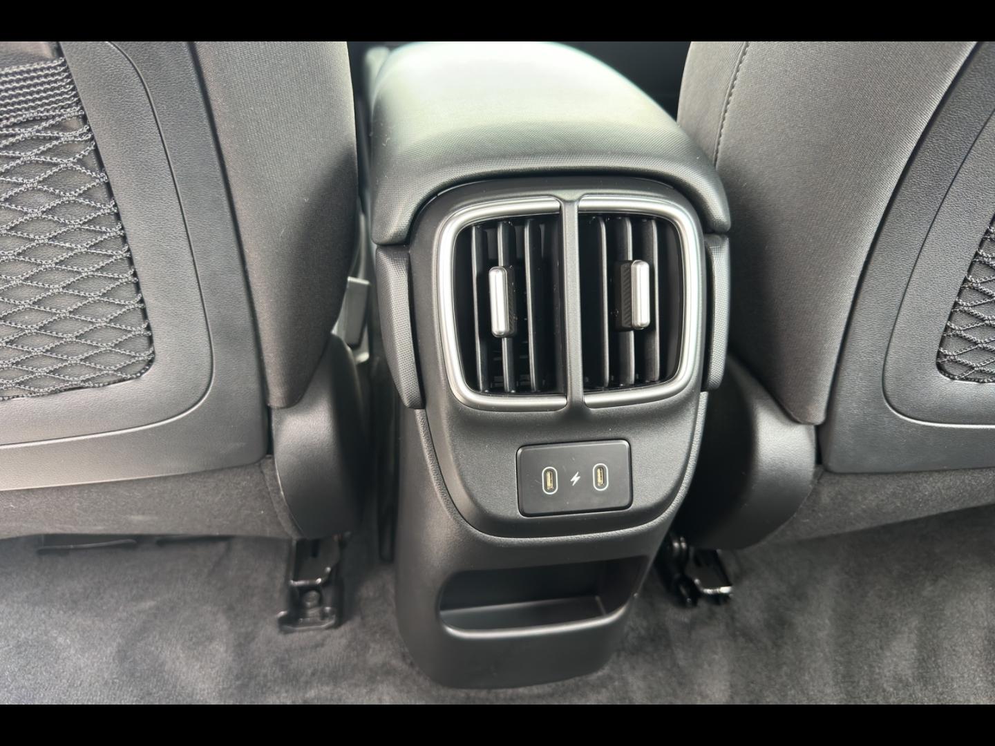 Image HYUNDAI Ioniq 6 77 kWh - 229ch Intuitive