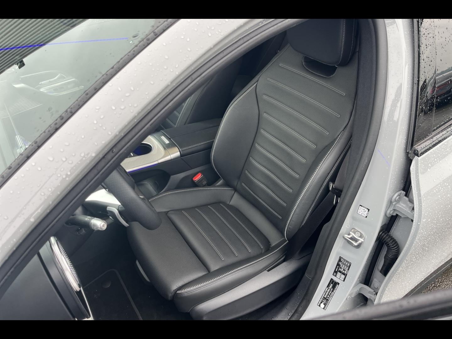 Image MERCEDES-BENZ Classe C 400 489ch 94,5kWh AMG Line 4Matic