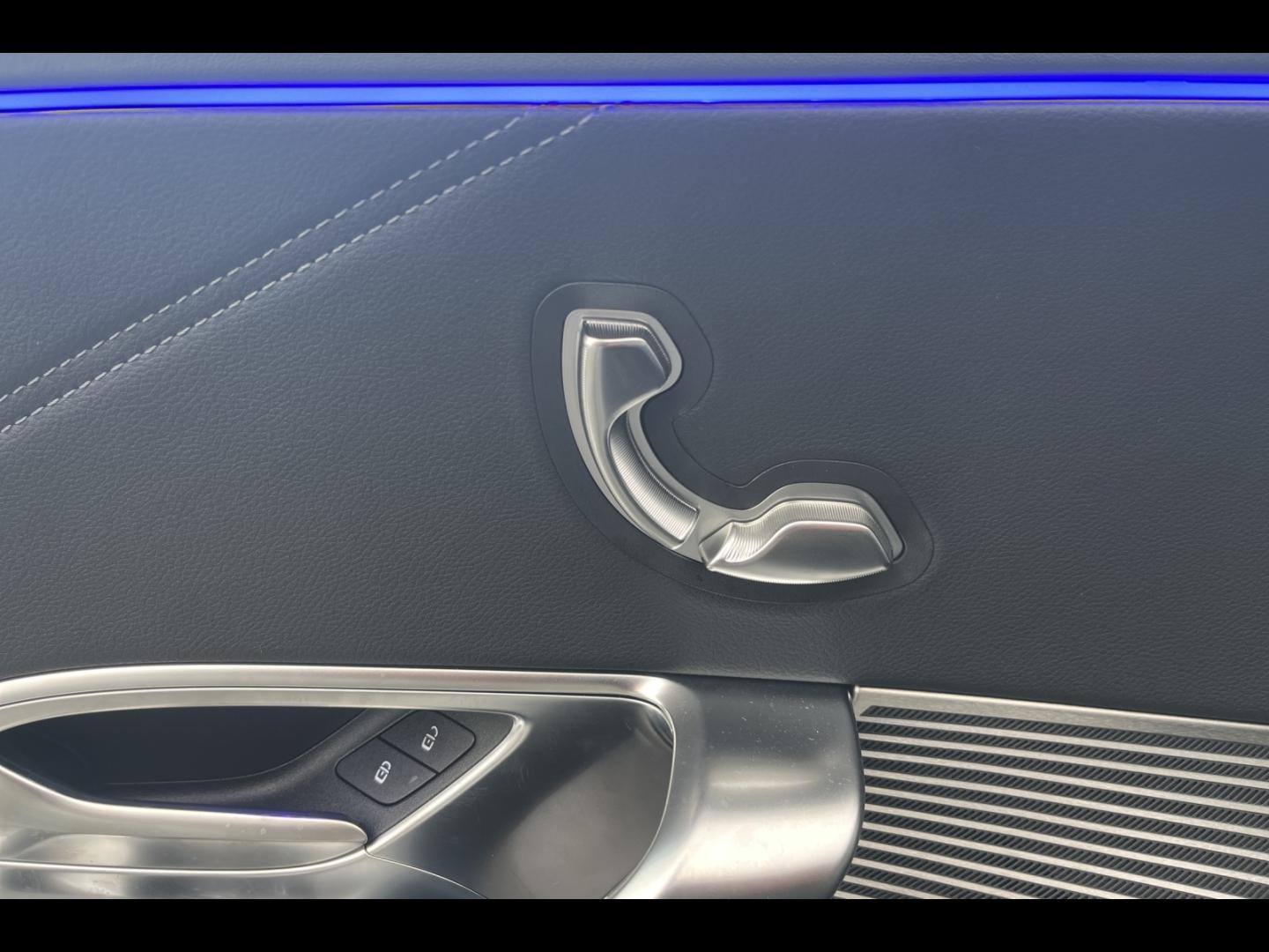 Image MERCEDES-BENZ Classe C 400 489ch 94,5kWh AMG Line 4Matic