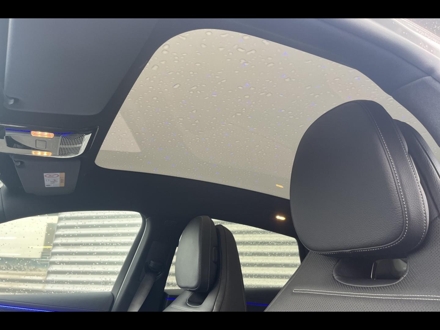 Image MERCEDES-BENZ Classe C 400 489ch 94,5kWh AMG Line 4Matic