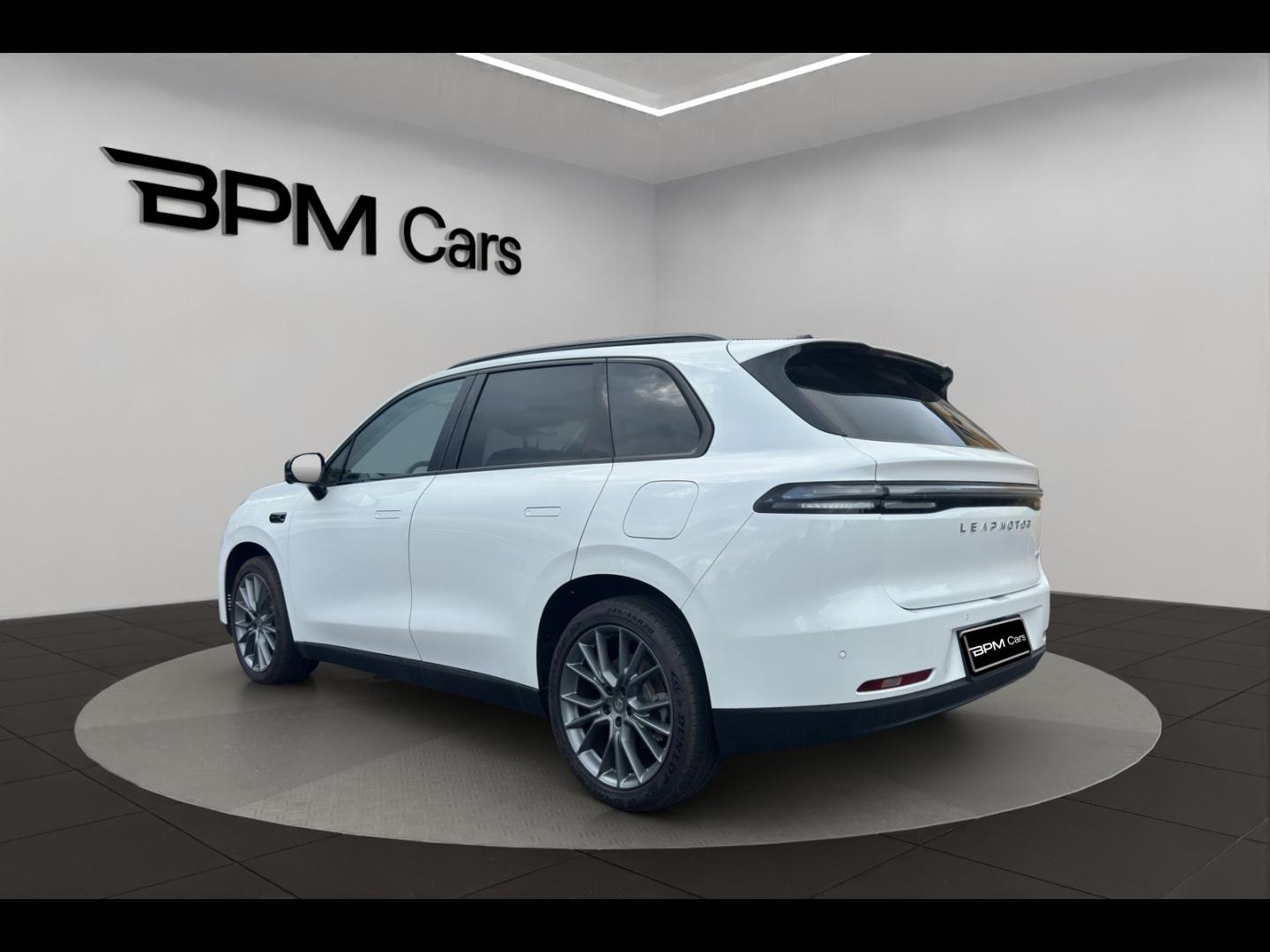 Image LEAPMOTOR C10 REEV 215ch 28,4 kWh Design MY25