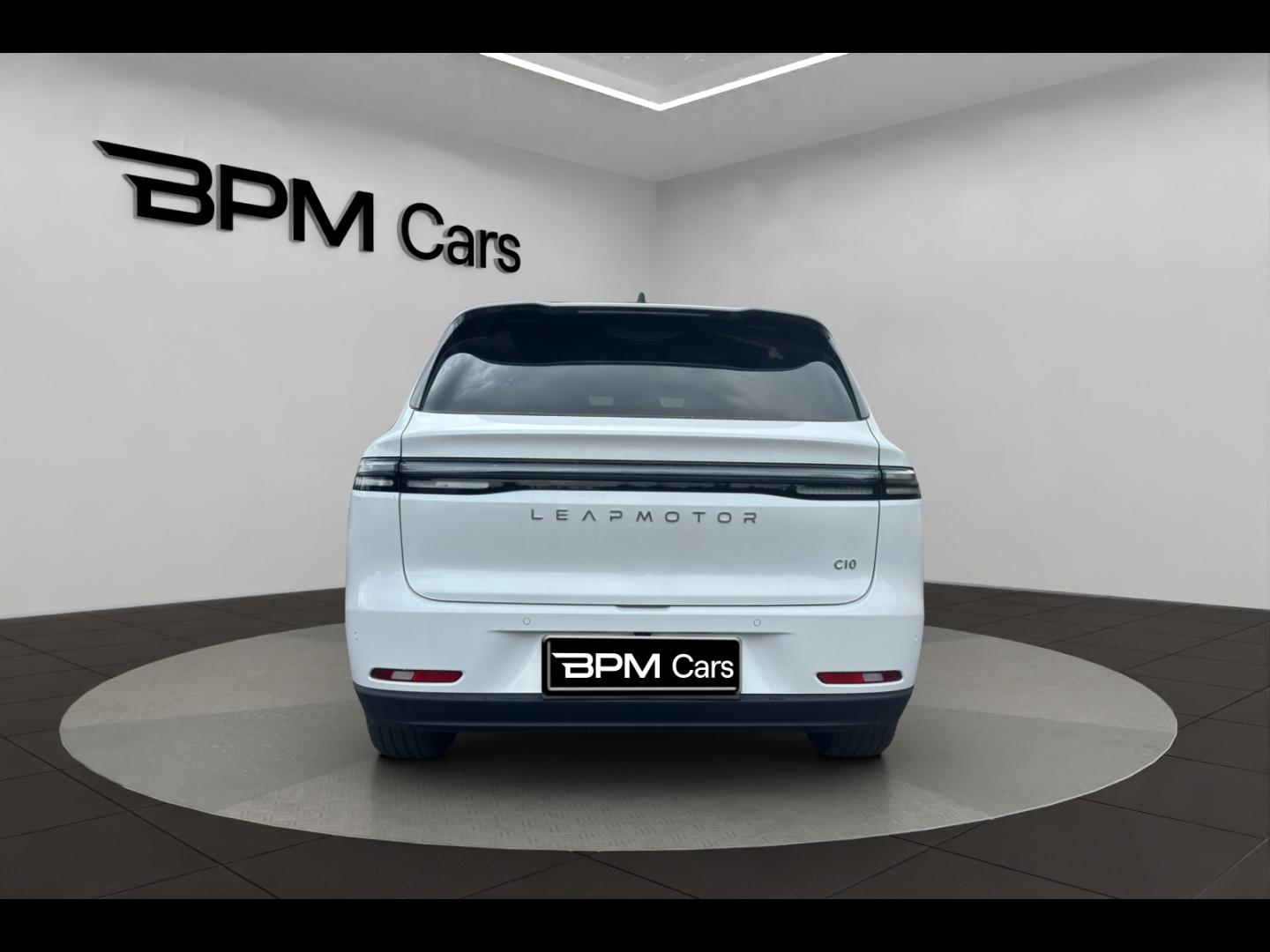 Image LEAPMOTOR C10 REEV 215ch 28,4 kWh Design MY25