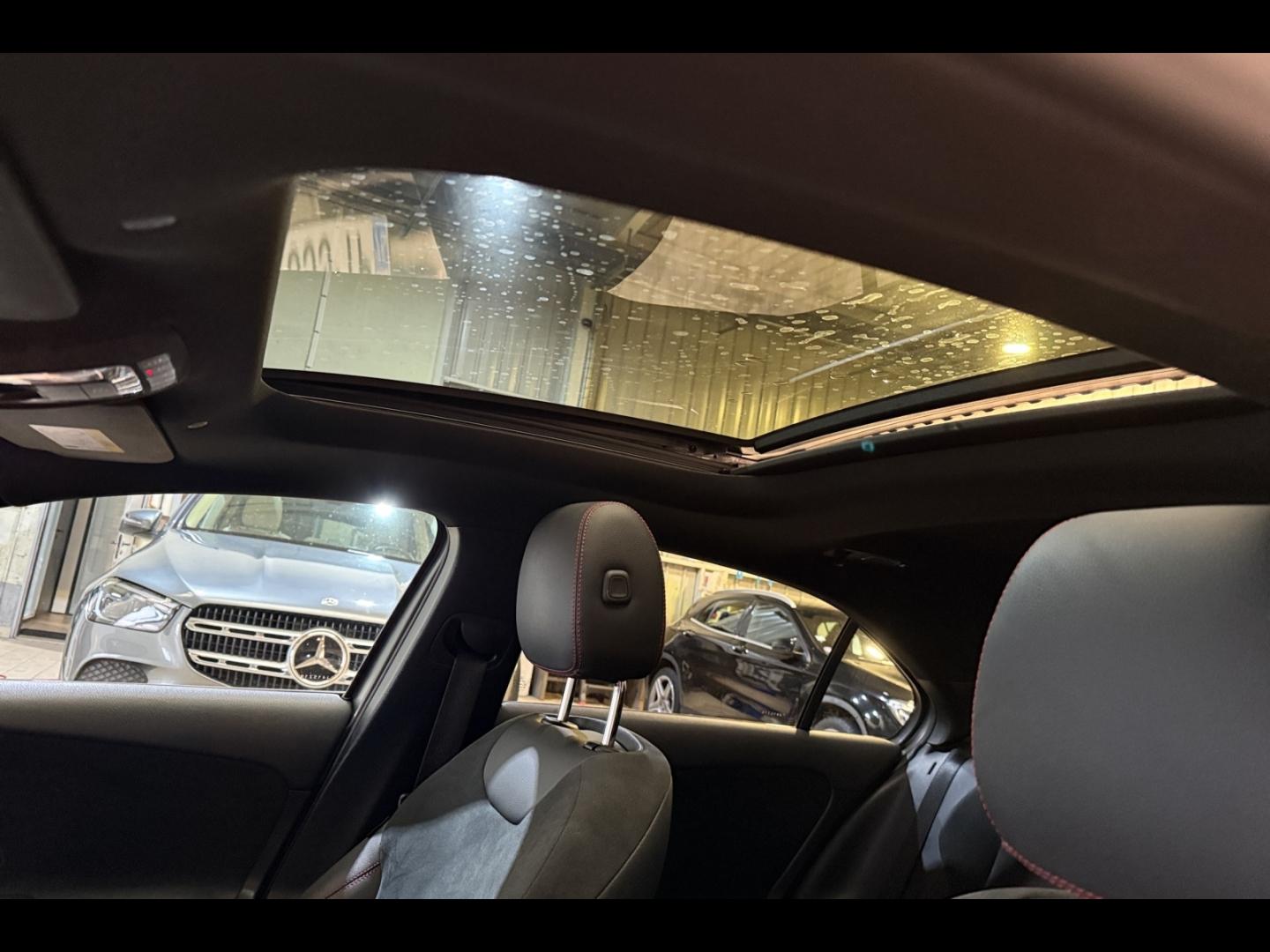 Image MERCEDES-BENZ Classe A Berline 200 d 150ch AMG Line 8G-DCT