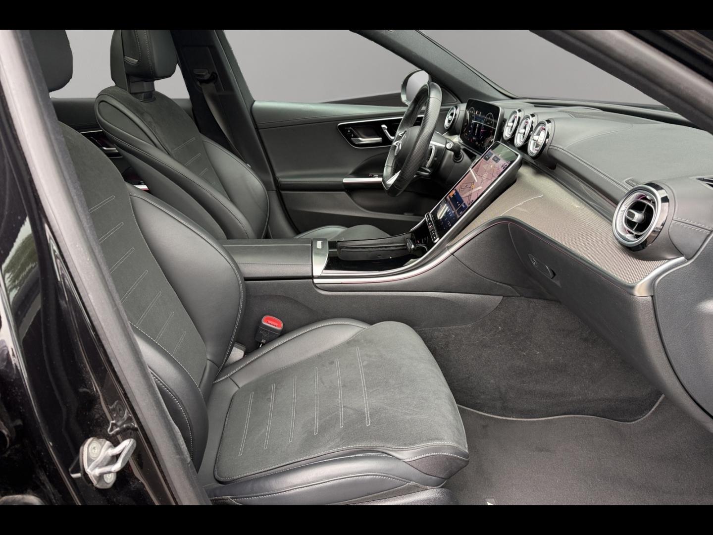 Image MERCEDES-BENZ Classe C 220 d 197ch AMG Line