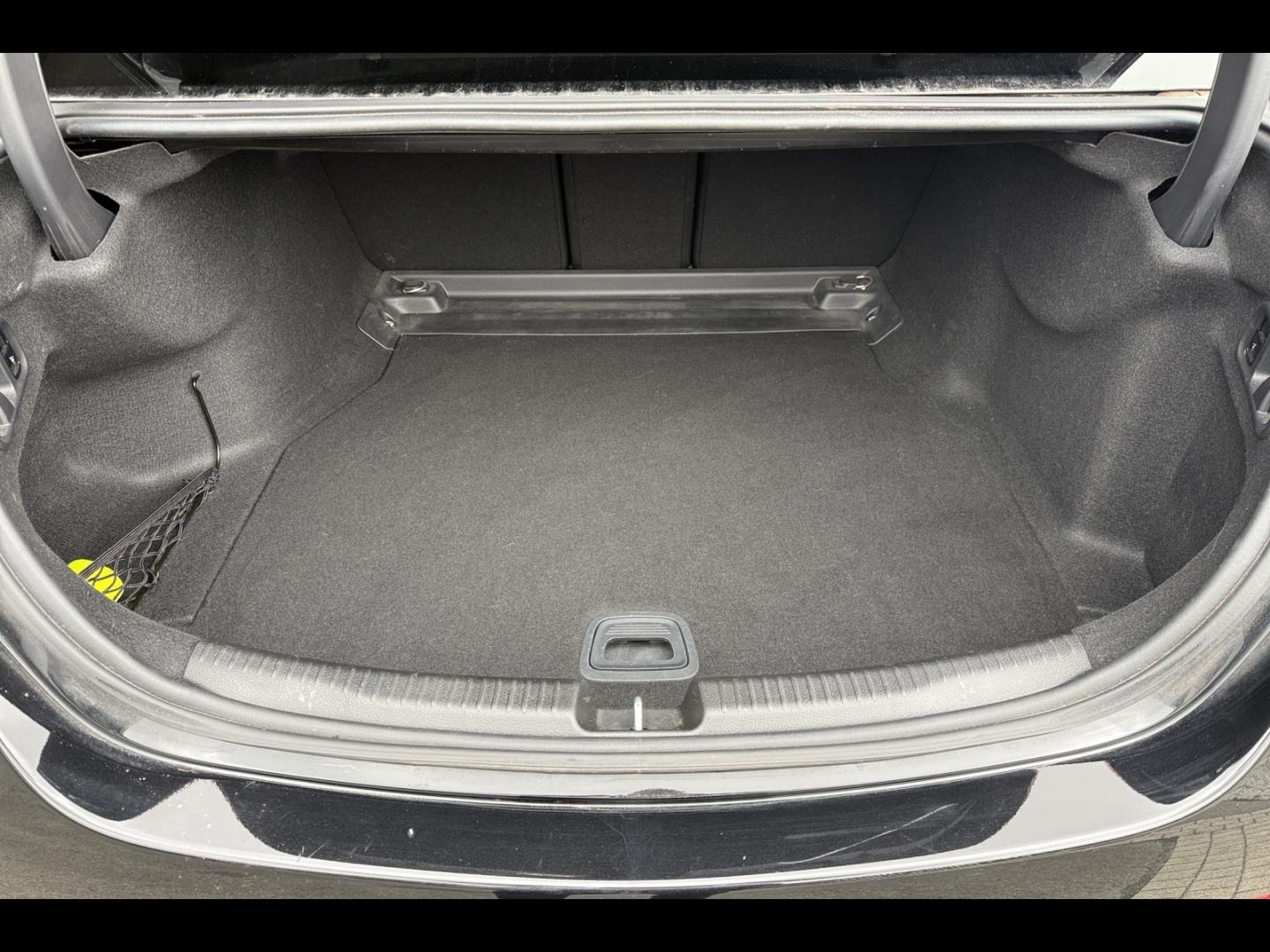 Image MERCEDES-BENZ Classe C 220 d 197ch AMG Line