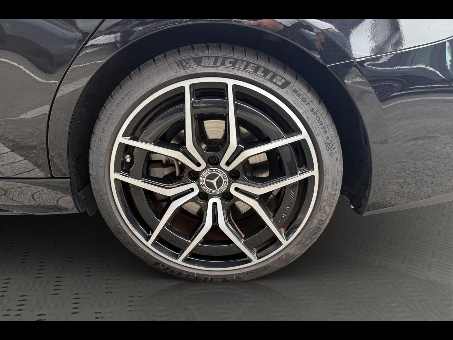 Image MERCEDES-BENZ Classe C 220 d 197ch AMG Line