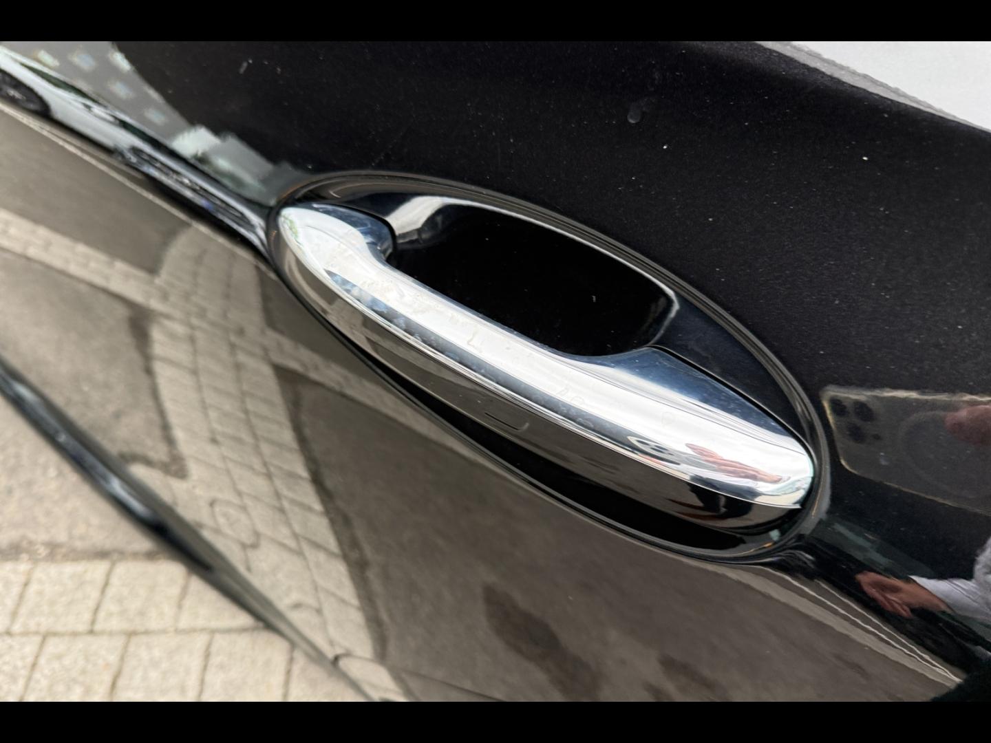 Image MERCEDES-BENZ Classe C 220 d 197ch AMG Line