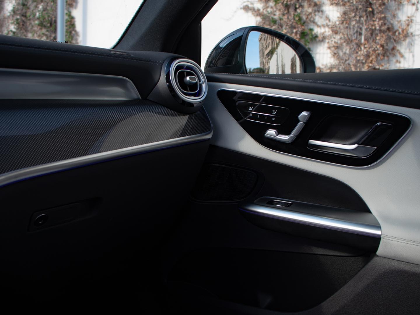 Image MERCEDES-BENZ GLC Coupé 220 d 197ch AMG Line 4Matic 9G-Tronic