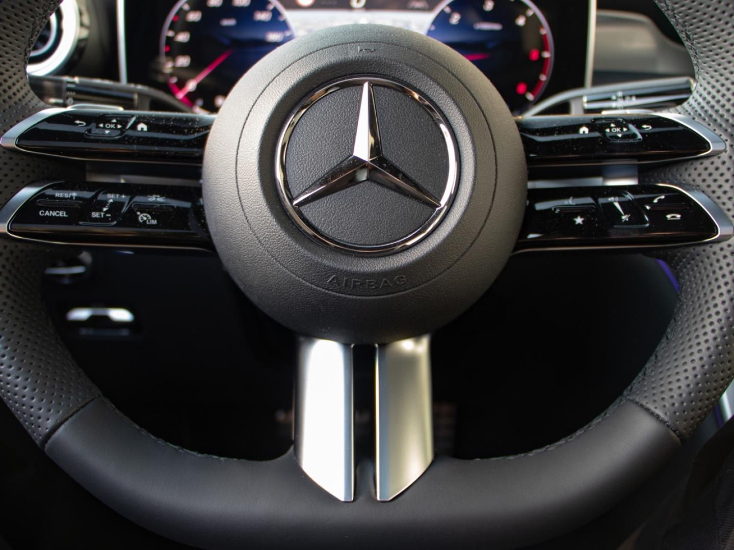 Image MERCEDES-BENZ GLC Coupé 220 d 197ch AMG Line 4Matic 9G-Tronic