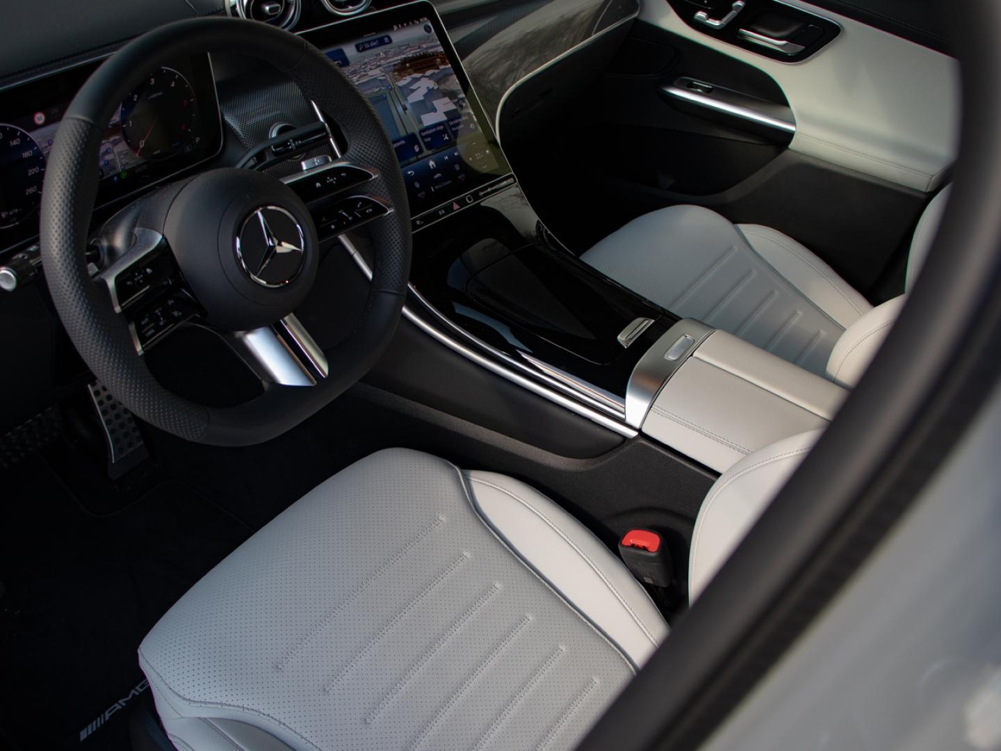Image MERCEDES-BENZ GLC Coupé 220 d 197ch AMG Line 4Matic 9G-Tronic