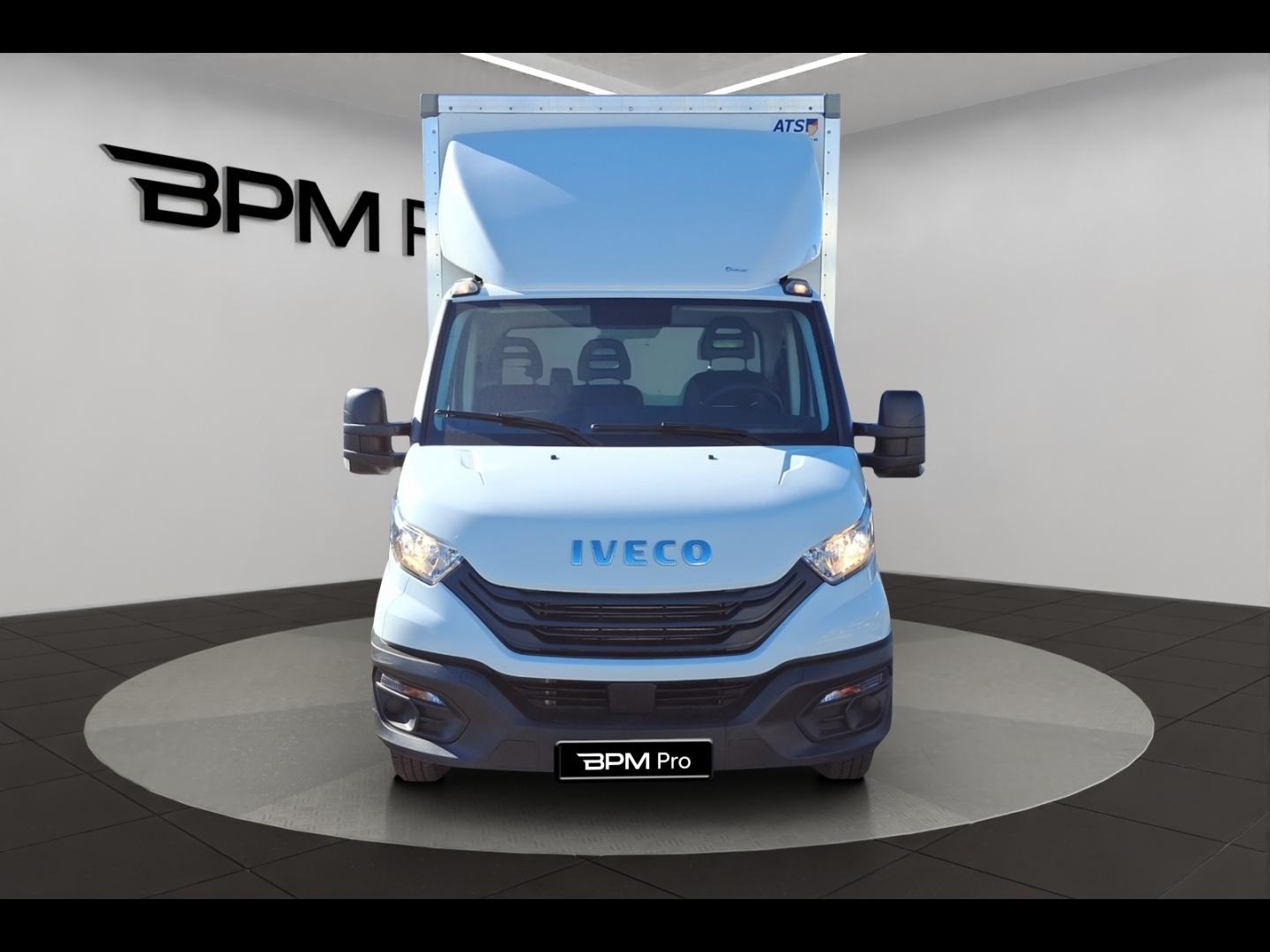 Image IVECO Daily CCb 35-160H / 3.0 160CH / CAISSE & HAYON / 35C16 / 2024 /