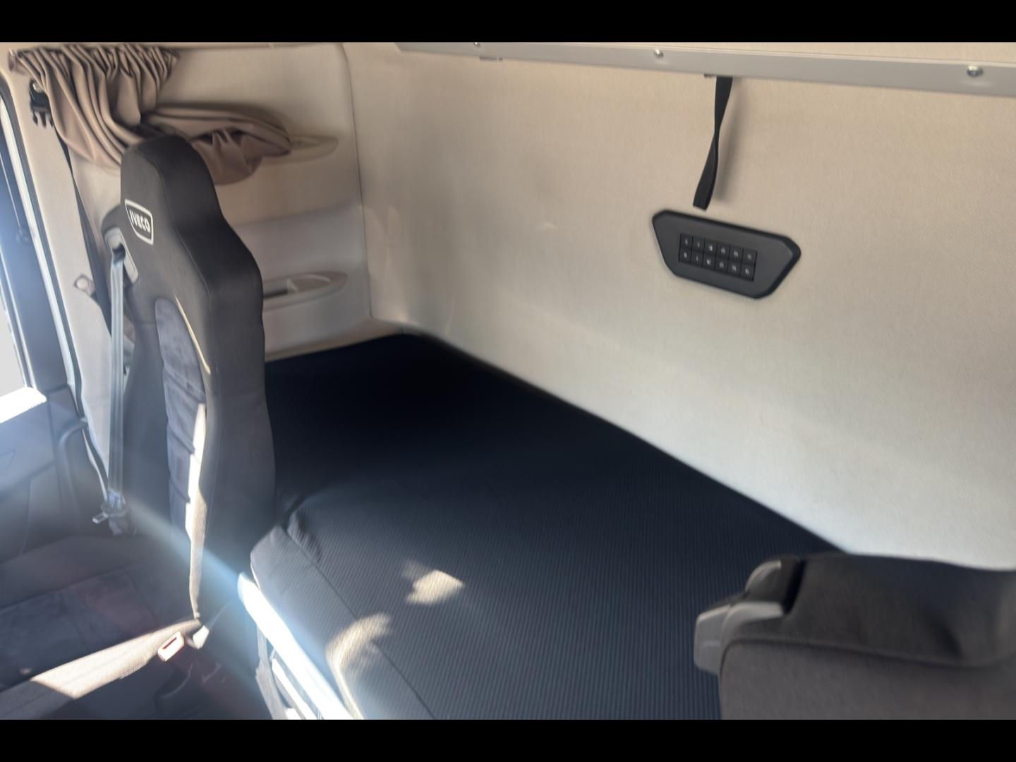Image IVECO S-Way AS440S53 T/P