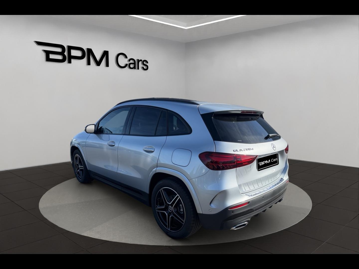 Image MERCEDES-BENZ GLA 200 d 150ch AMG Line 8G-DCT