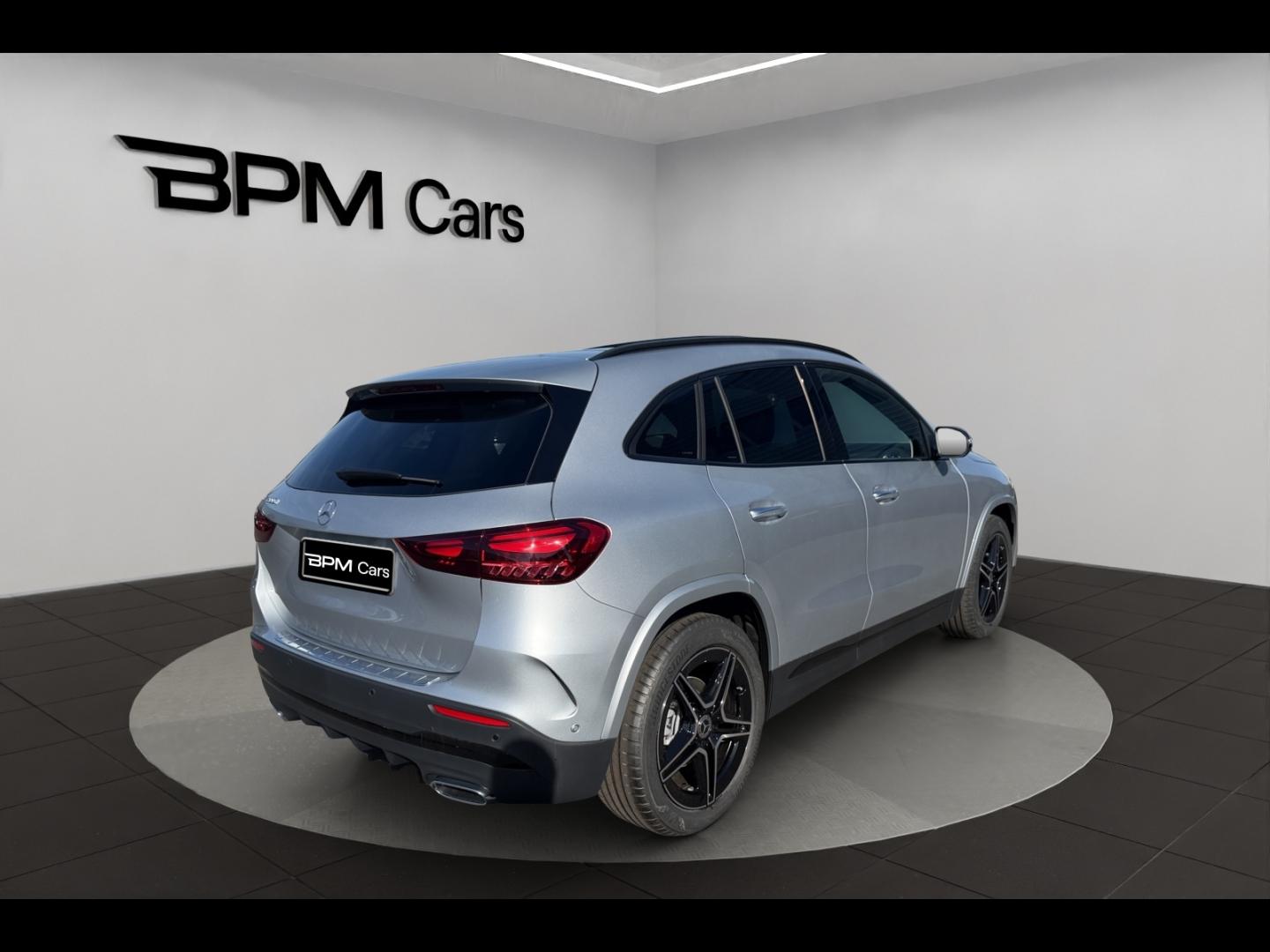 Image MERCEDES-BENZ GLA 200 d 150ch AMG Line 8G-DCT